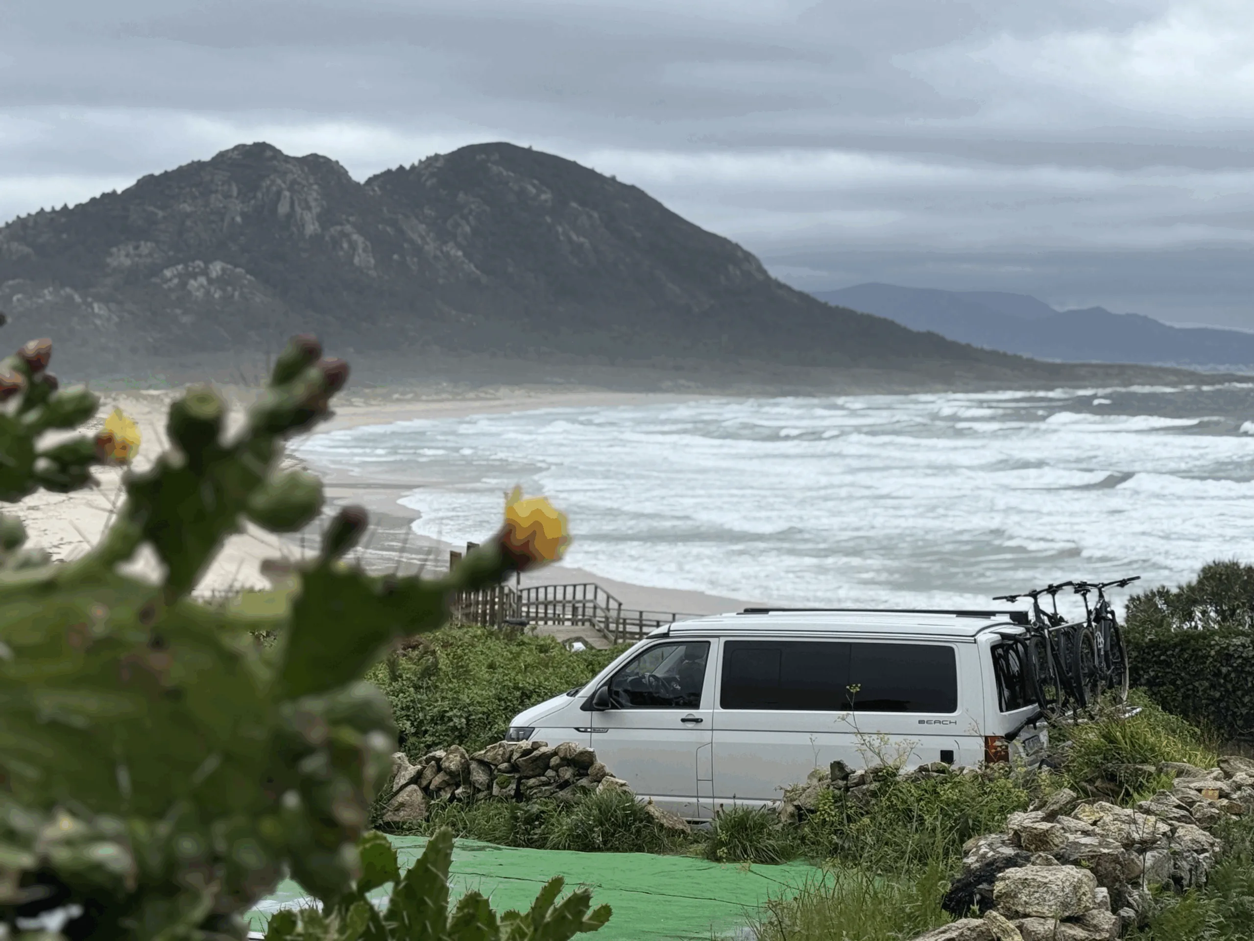 PAJ Camper Atlantik Bulli Roadtrip